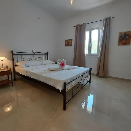 Holiday home Stegio