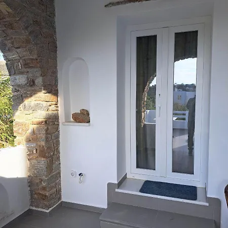Holiday home Stegio Parasporos